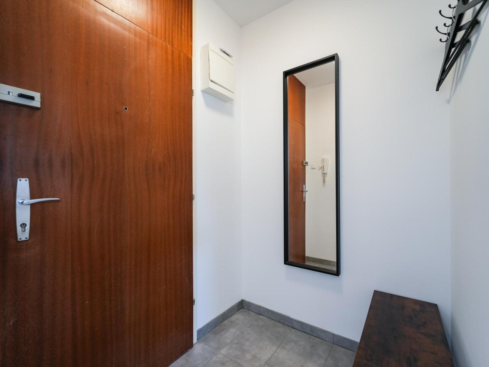 Spacious Apartments With View & Free Parking Wiener Neustadt Exterior photo