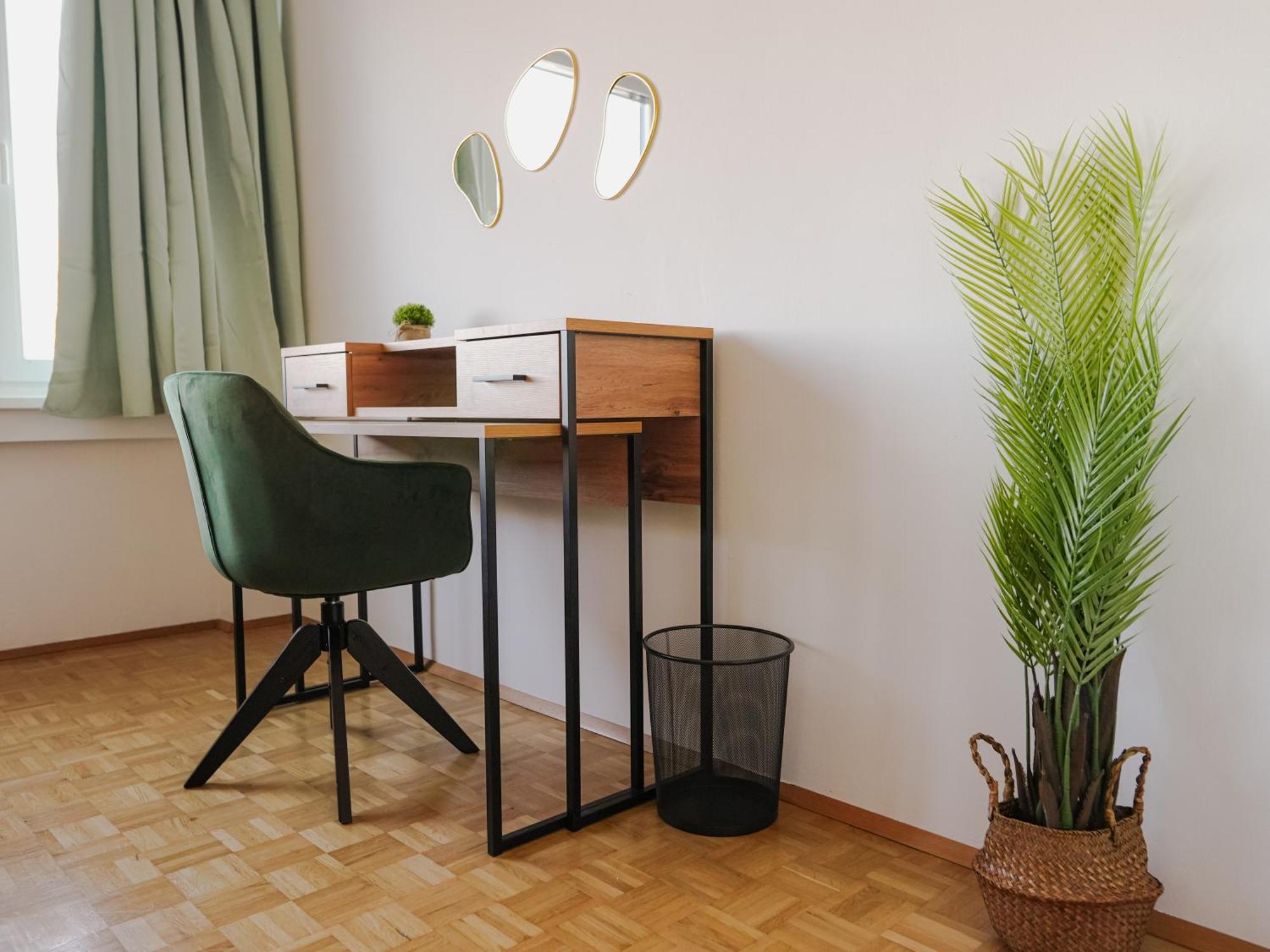 Spacious Apartments With View & Free Parking Wiener Neustadt Exterior photo