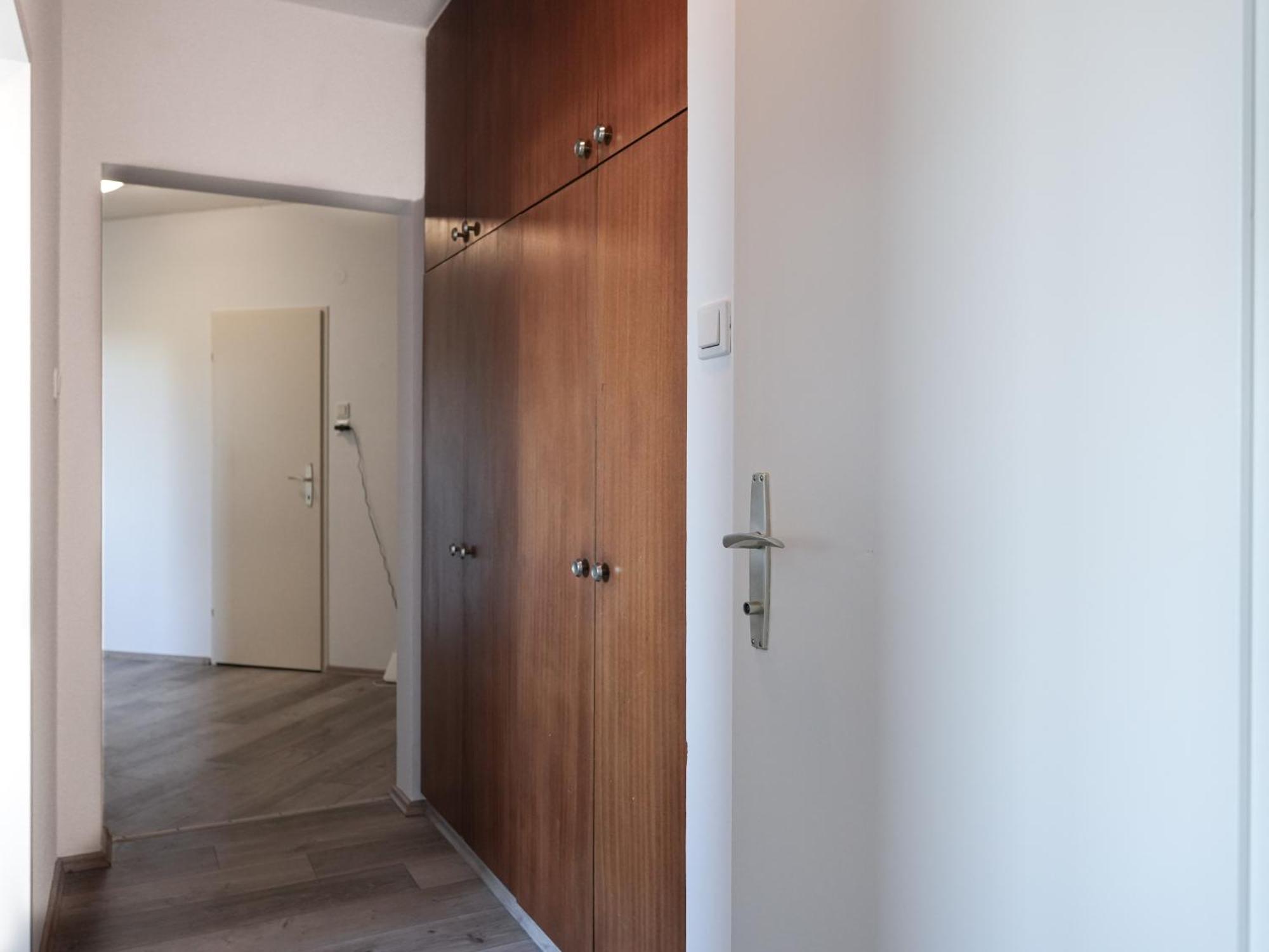 Spacious Apartments With View & Free Parking Wiener Neustadt Exterior photo